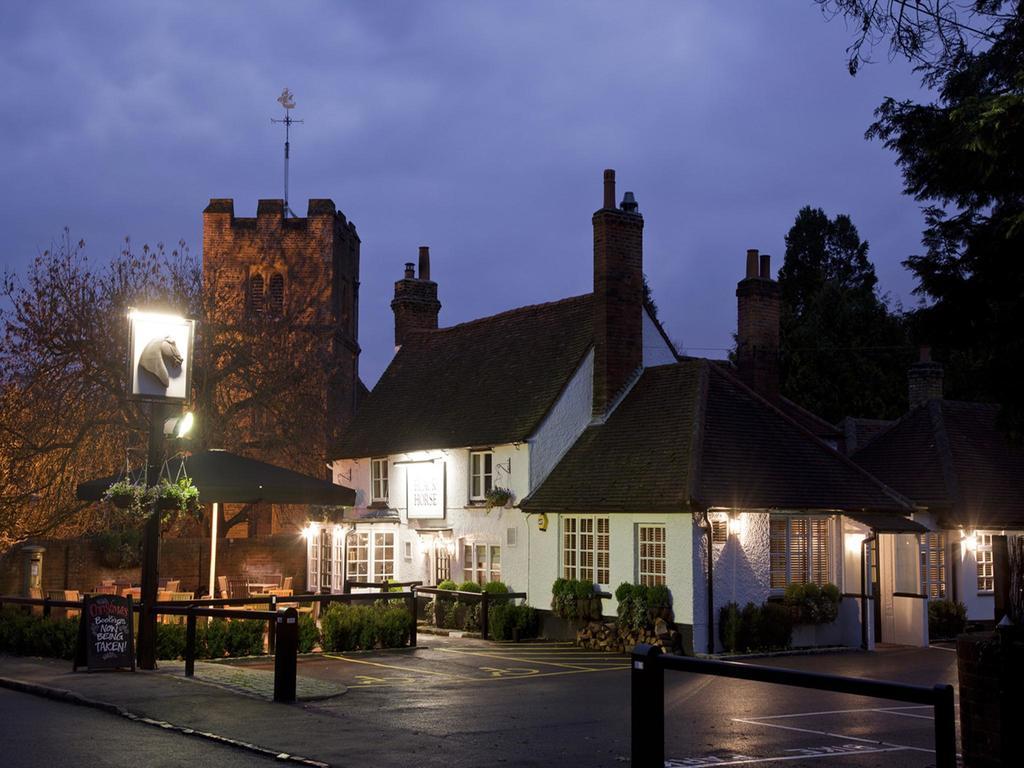 The Black Horse Fulmer Exterior photo