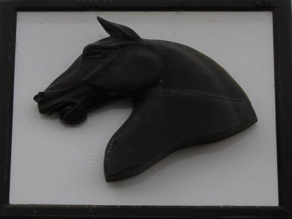 The Black Horse Fulmer Exterior photo